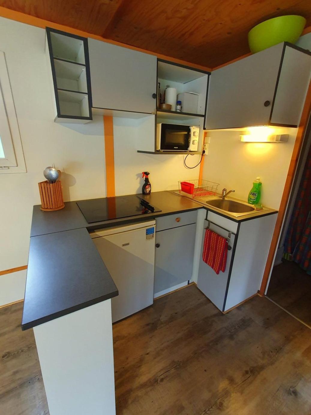 Les Chalets Du Quignon Autry-le-Chatel Exterior foto